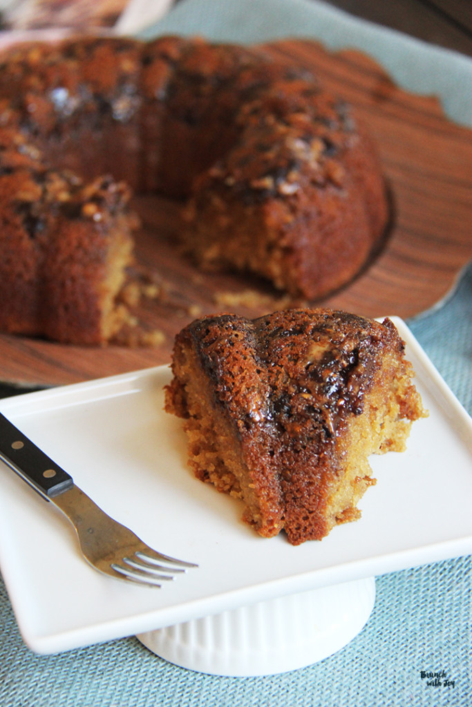 Toffeetastic Bundt Cake Ketchup with Linda
