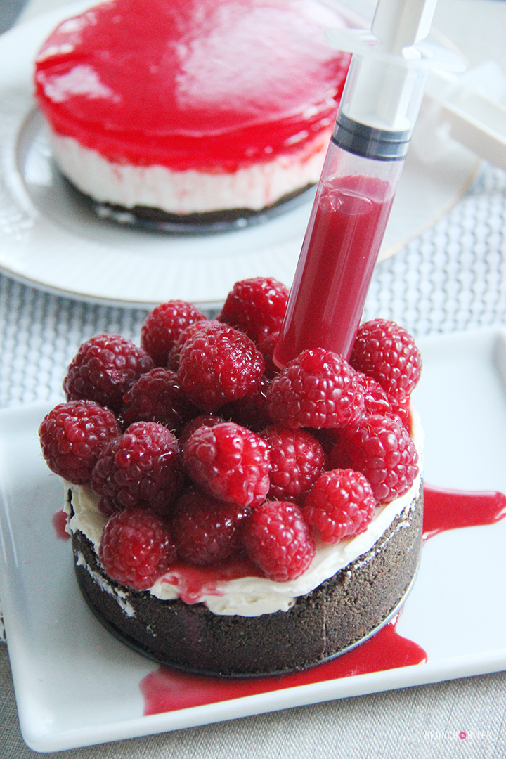 Bloody Berry Cake