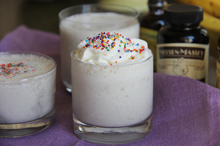 Roasted Banana Bourbon Milkshake | www.brunchnbites.com