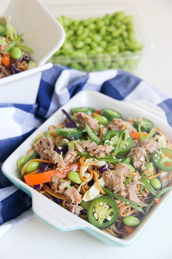 Cold Asian Noodle Salad | www.brunchnbites.com