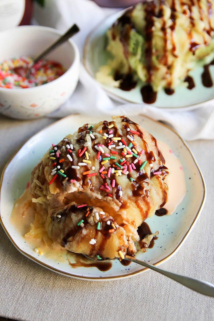 Tempura Fried Ice Cream | www.brunchnbites.com