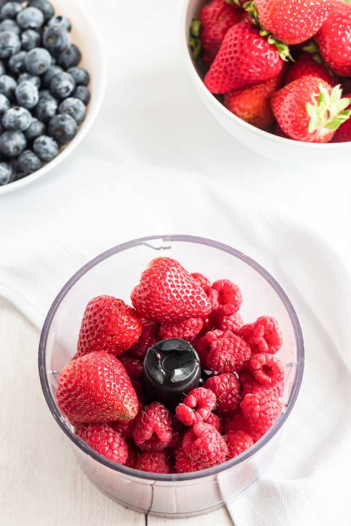Satisfy your sweet tooth with this keto berry cheesecake salad.