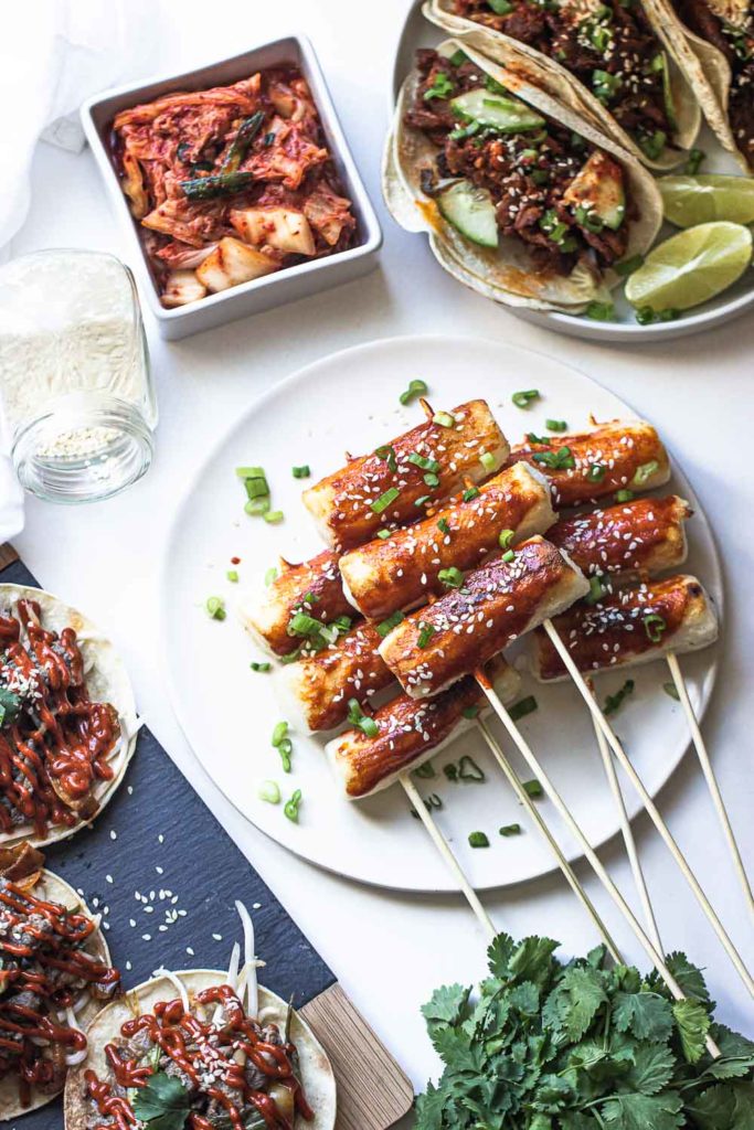 These grilled tteokbokki is a popular Korean street food.