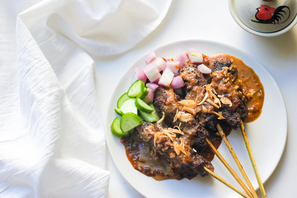 These bite-sized satays are going to change your life. Made with ground beef, these minced meat satays are packed with mouthwatering flavors. Perfect as an appetizer or main meal for parties or simple, every day.