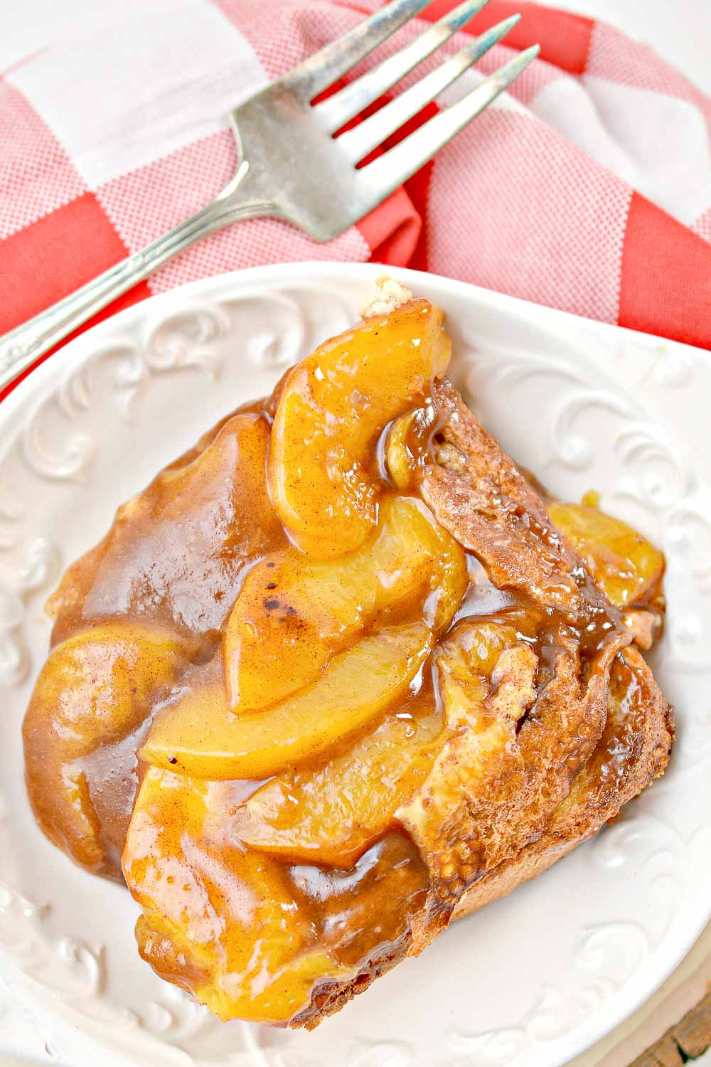Christmas in the Summer? This Peach Pie French Toast Casserole can be prepared overnight and just popped in the oven in the morning. It's a good recipe to serve to a crowd or brunch!