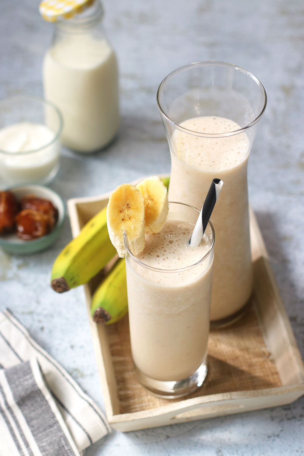 Easy Healthy Banana Smoothie Made With 4 Ingredients