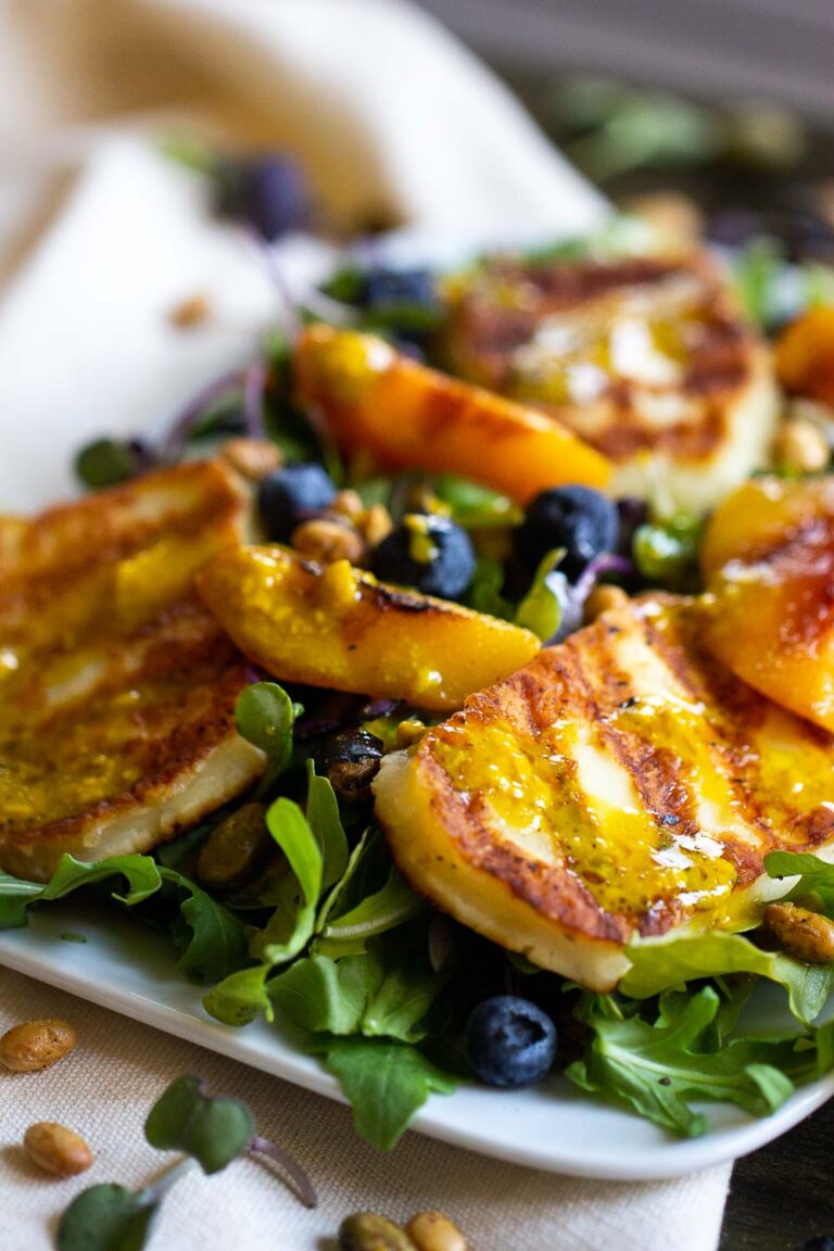 Grilled Peach Halloumi Salad is the PERFECT summer salad!