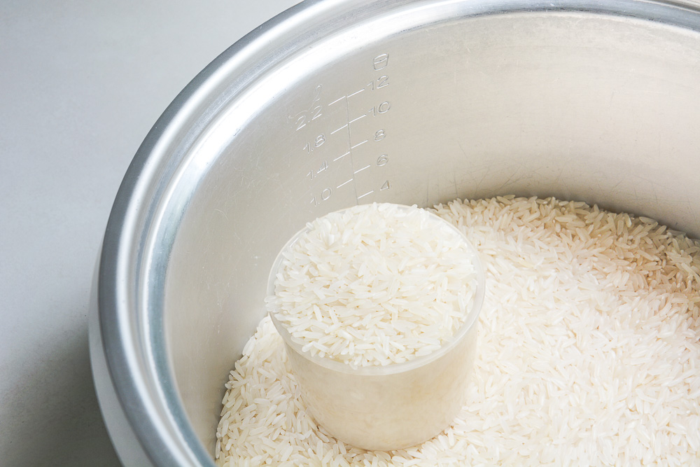 Everyone should know how to cook rice perfectly. If cooking rice makes you nervous, know that you are not alone. And I'll show you how to cook rice properly so you can enjoy it all week long and in 4 different ways - stove, microwave, rice cooker, and Instant Pot.