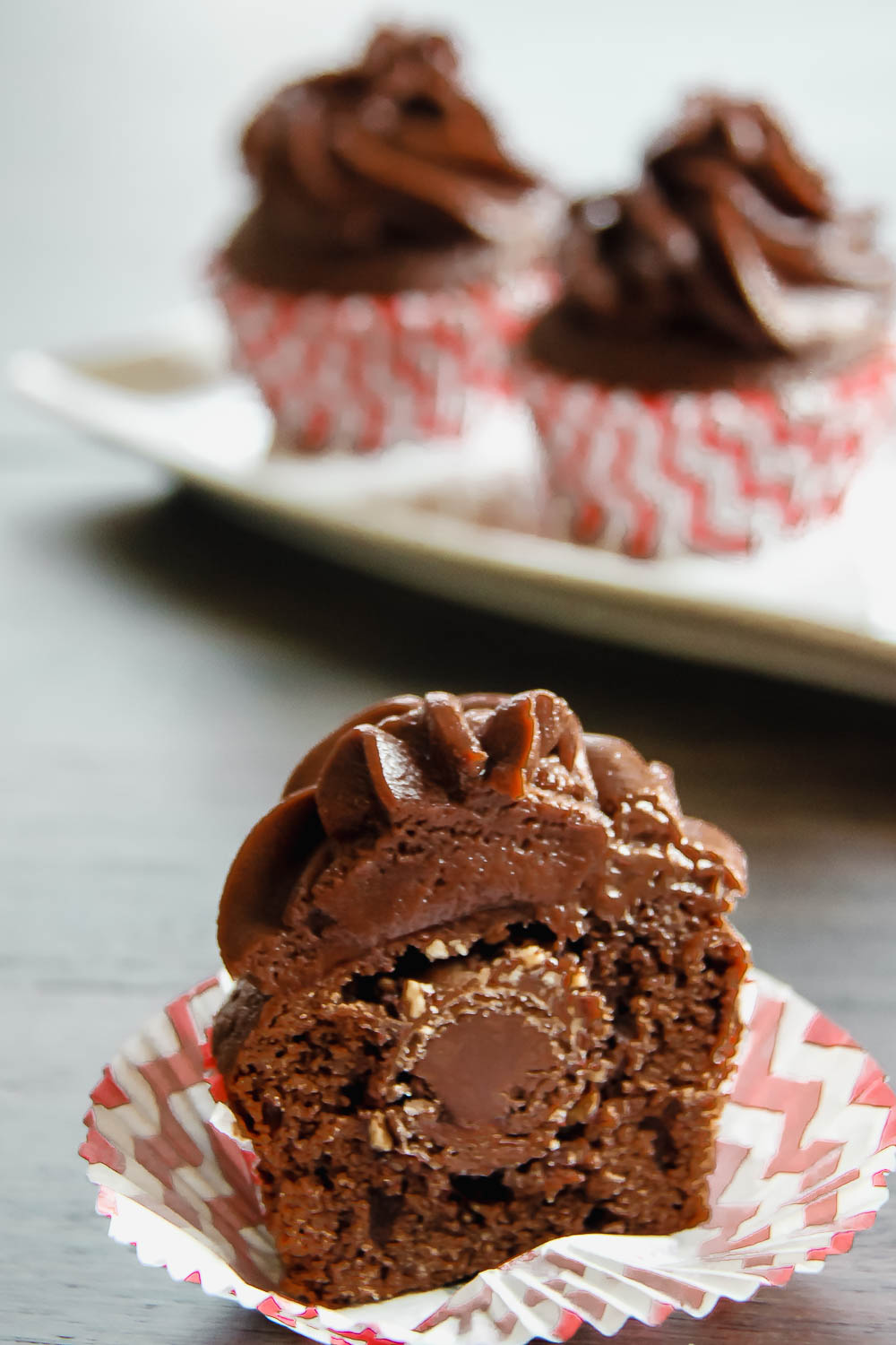 These Nutella Ferrero Cupcakes are the definition of chocolate heaven and it only takes 5 ingredients. This will leave your taste buds begging for more!