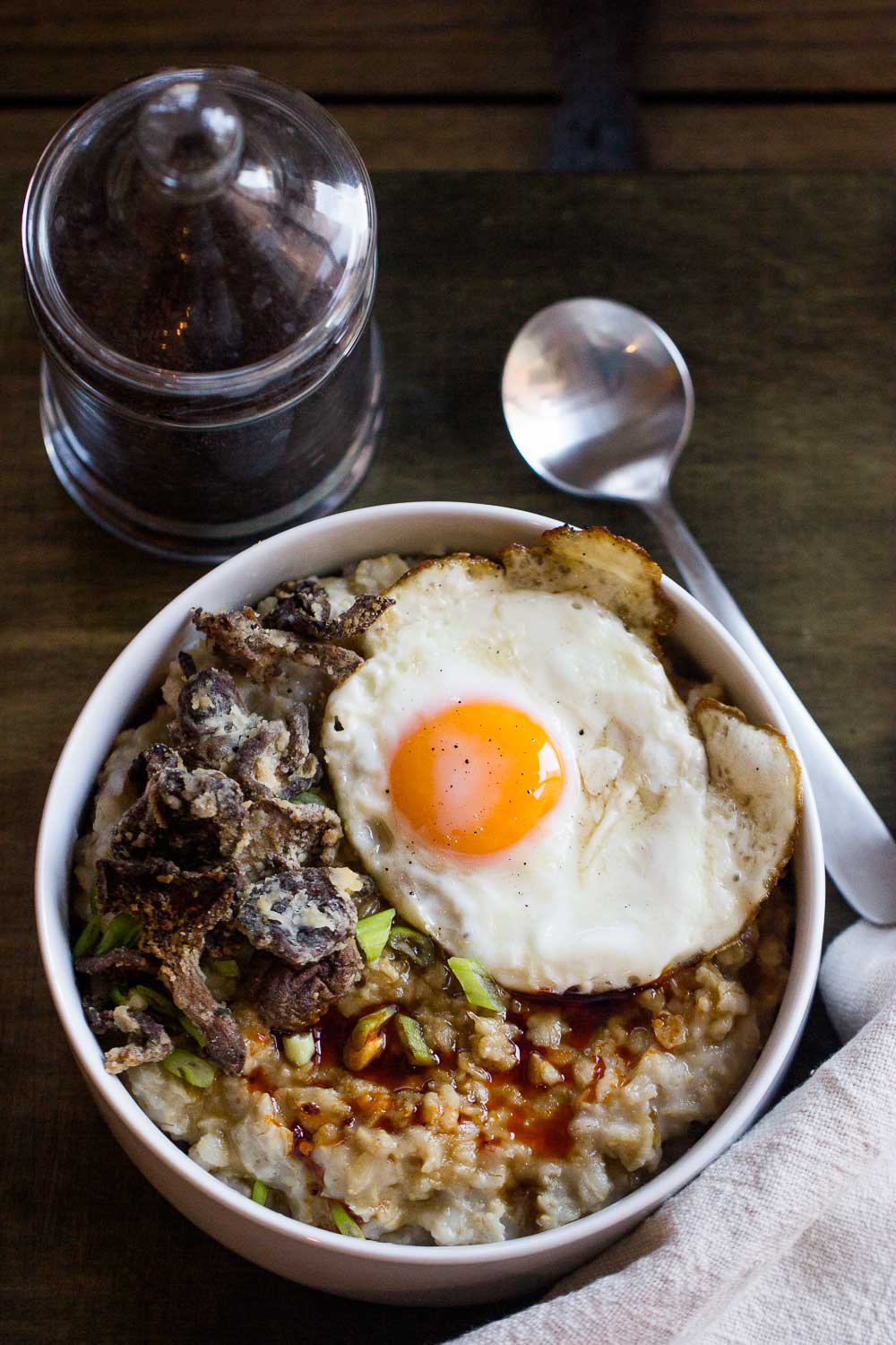 Winter comfort food that is healthy and satisfying - Mushroom Ginger Oatmeal Congee. This recipe requires minimal preparation and can be ready in less than 20 minutes. Perfect for cold & flu season!
