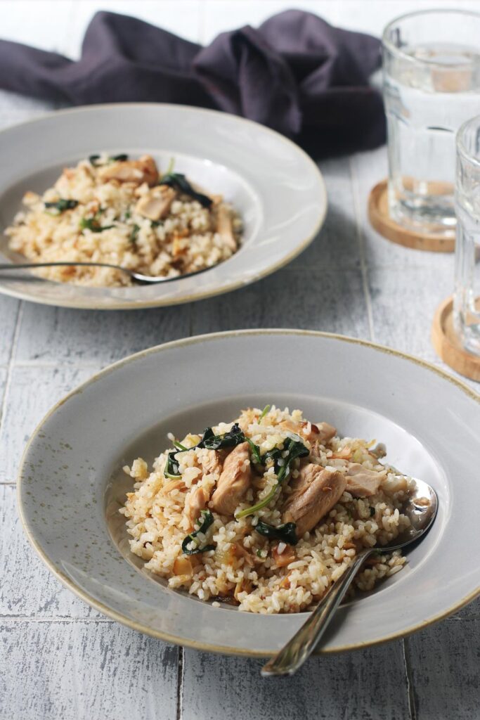 Light, filling, and delicious tuna fried rice with canned tuna!