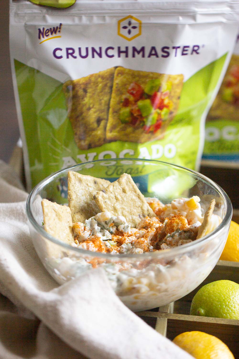 It’s time for Mexican Fiesta! I never need an excuse for Mexican food, so get ready for some fun Cinco de Mayo food ideas you need to make with Crunchmaster Crackers.