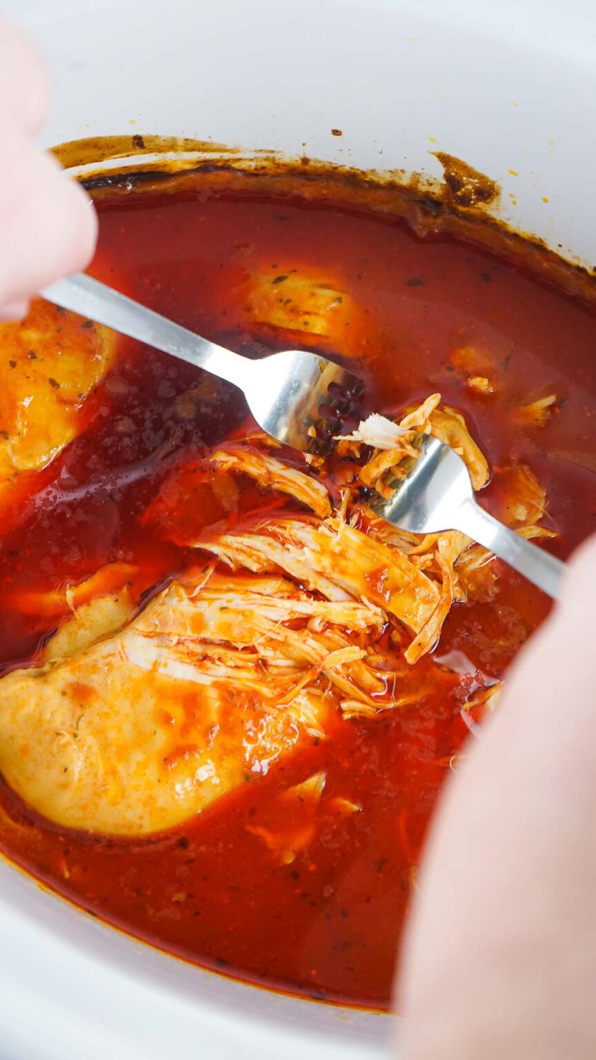 This buffalo chicken cheesesteaks is a meal