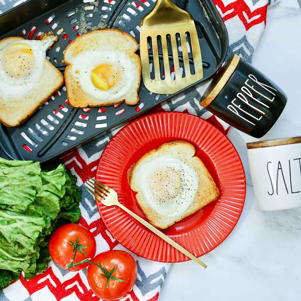This viral TikTok Toast uses only four ingredients and is delicious in every way! Plus, you can make this for a crowd.
