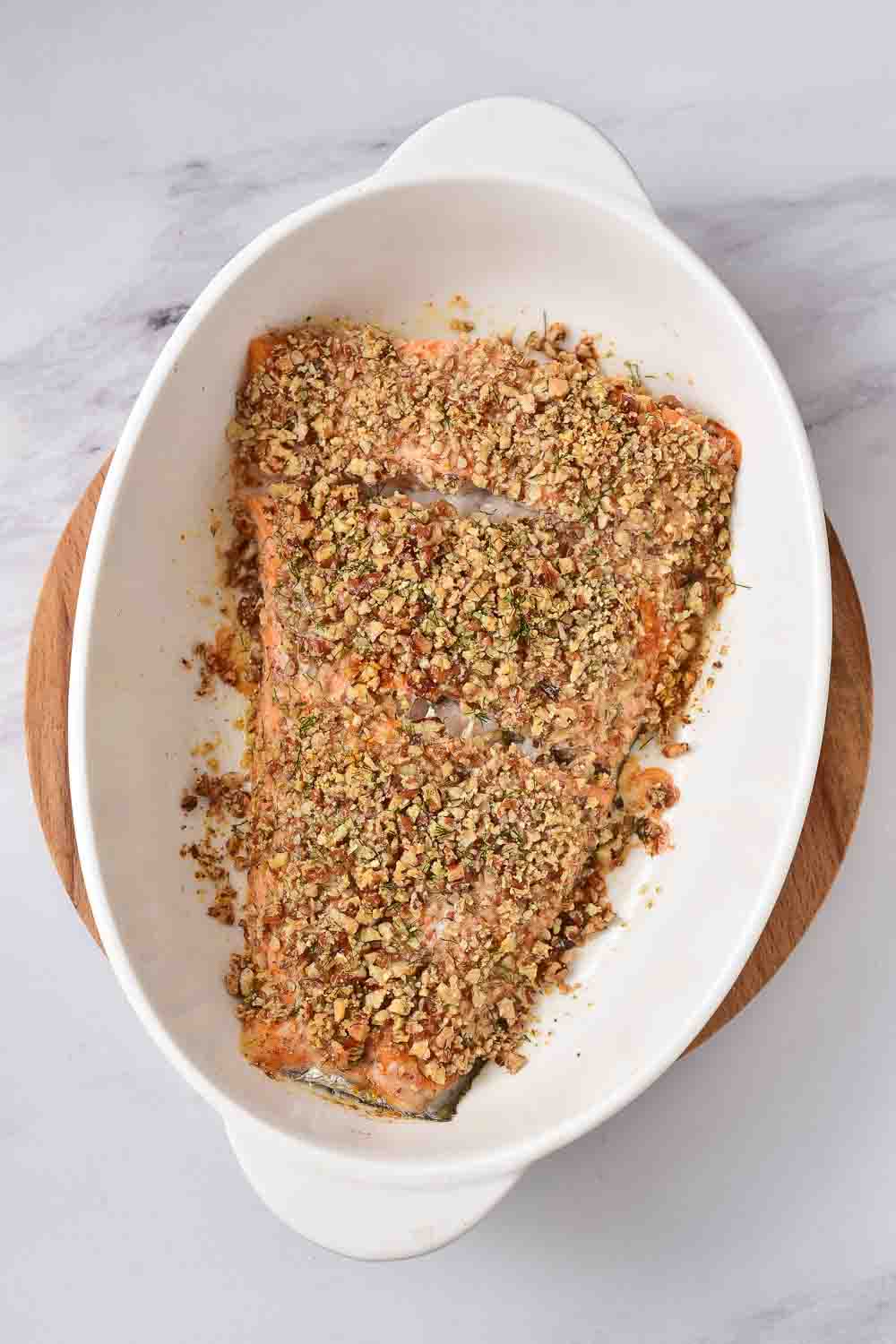 Whether you’re looking for a quick and easy weeknight dinner or a fancy weekend meal, this easy pecan-crusted salmon is a delicious, high-protein recipe that is also perfect for meal prep.