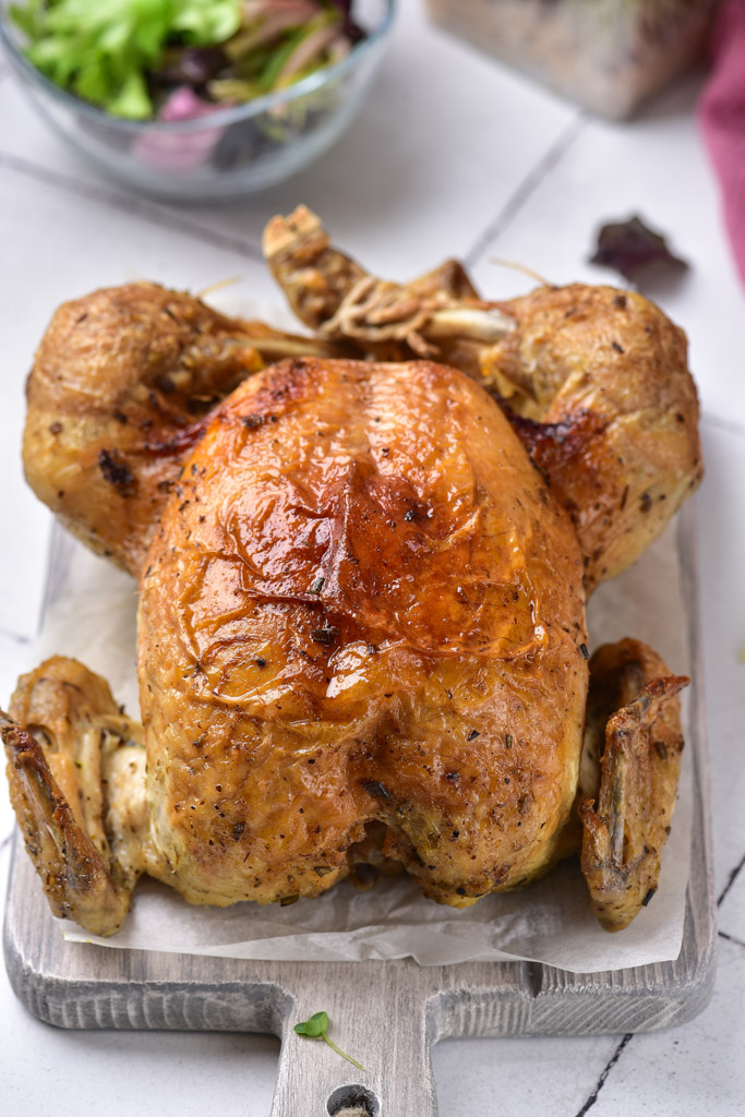 Juicy, tender Instant Pot whole chicken ready in under an hour — easy spices, lemon-garlic stuffing, oven crisp finish. Includes healthier swaps, high-protein ideas, and estimated macros.