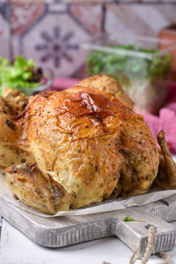 Juicy, tender Instant Pot whole chicken ready in under an hour — easy spices, lemon-garlic stuffing, oven crisp finish. Includes healthier swaps, high-protein ideas, and estimated macros.
