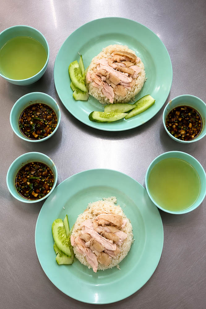 Delicious Chicken Rice - Kaiton Pratunam